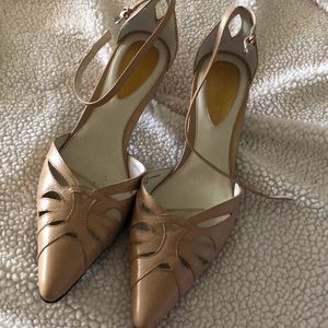 Liz Claiborne flex low heel